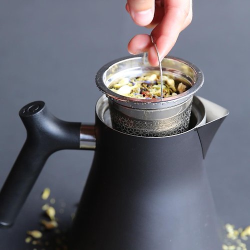 Fellow Raven Stovetop Tea Pot