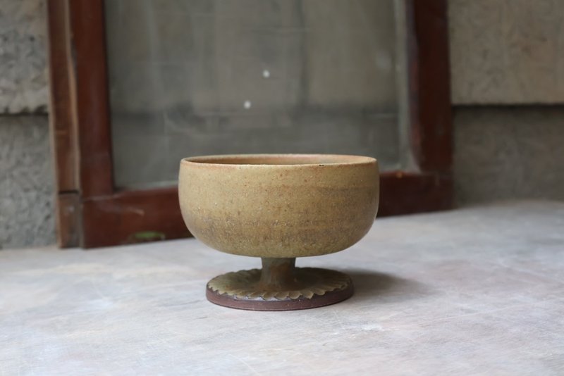 Color of the Earth-Snack Cup - Cups - Pottery Brown