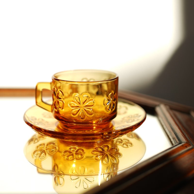 法國復古 Vereco 琥珀色 花朵圖案 玻璃杯碟 / 咖啡杯 - 咖啡杯/馬克杯 - 玻璃 橘色