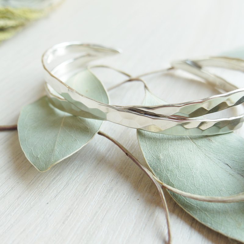 925 Silver Notched Double Bangle - สร้อยข้อมือ - โลหะ สีเงิน