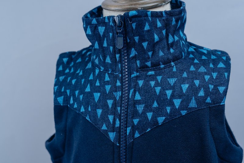 High-neck zip vest - sapphire blue geometric children's vest zipper hand made sapphire blue - Coats - Cotton & Hemp Blue