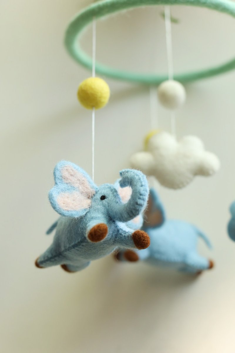 Wool Out of the Sheep Mountain Wool Felt Baby Charm Dumbo Butterfly Elephant Amusement Park Spin - Baby Gift Sets - Wool Blue