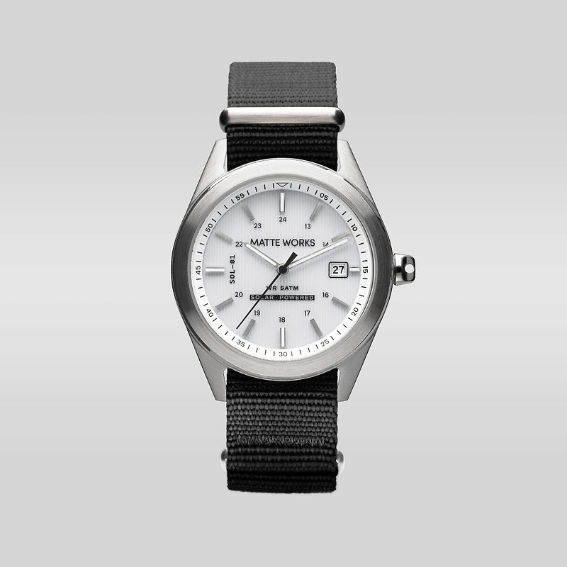 SOLUTION-01シリーズ | 40mm光エネルギー駆動環境保護ウオッチ (ホワイト) ナイロンベルトタイプ - 腕時計 ユニセックス - ステンレススチール ホワイト