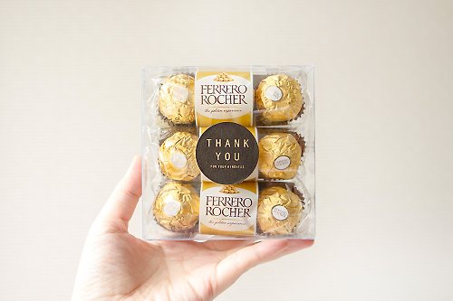 幸福朵朵 婚禮小物 花束禮物 金莎巧克力禮盒(9顆入)-方型透明盒(貼紙3款可挑)-禮物 點心