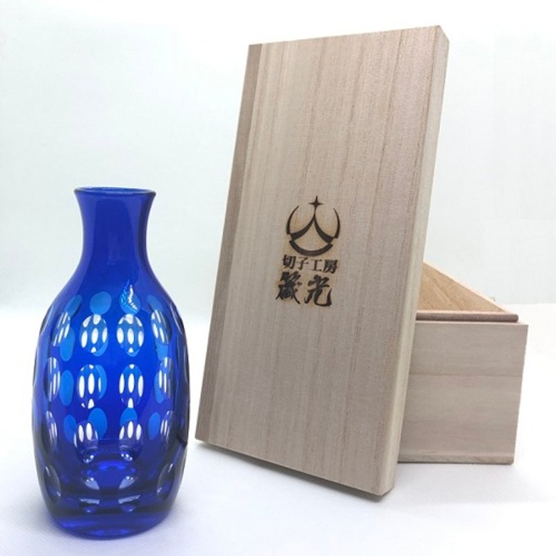 Sake bottle, oval - Teapots & Teacups - Glass 