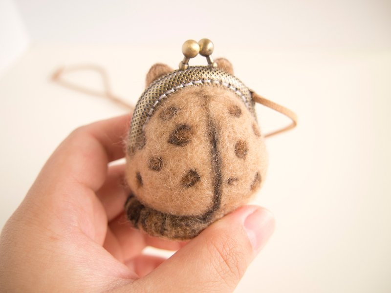 Customized mini cat Dafukou kiss lock bag with keychain necklace - Coin Purses - Wool Multicolor
