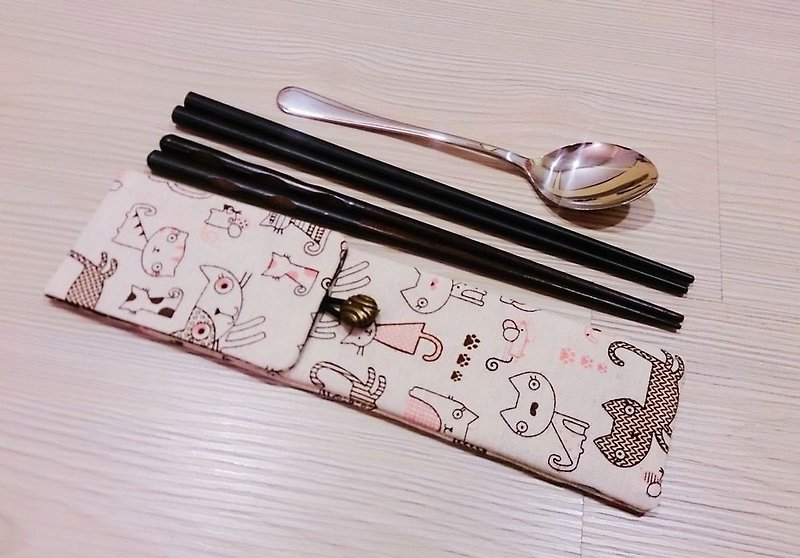 Green tableware storage bag chopsticks bag combination chopsticks special (can hold 2 pairs of chopsticks spoon spoon fork) A296 - Chopsticks - Other Materials Multicolor