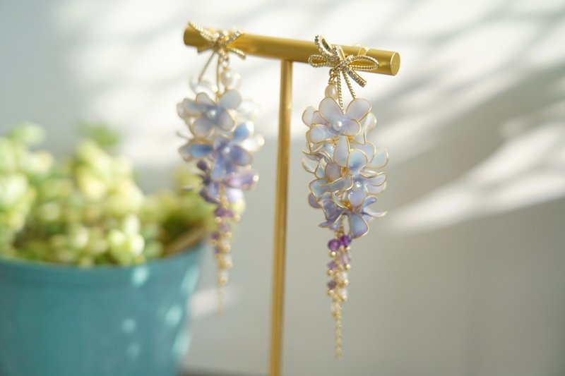 ヒヤシンスブルー-ピアスハンドメイド レジン ピアス 飾り お年玉 - ピアス・イヤリング - レジン ブルー