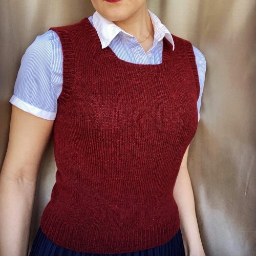 Handmade knitted Ithilien vest sweater Knit Women's sleeveless shirt V Neck  Vest