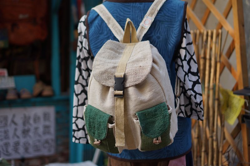EARTH.er │ two large burlap bag backpack (W) ● EARTH.er 2 Pockets Hemp Backpack (W) │ :: :: Hong Kong original design brand - กระเป๋าเป้สะพายหลัง - ผ้าฝ้าย/ผ้าลินิน สีกากี