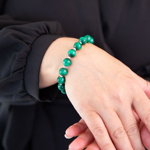 Nice little thing Malachite bracelet / One year anniversary / Healing crystal minimalistic jewelry
