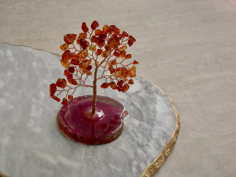 戴克蘭斯 關係之石  紅瑪瑙水晶樹【能量水晶守護者】 - 擺飾/家飾品 - 水晶 紅色