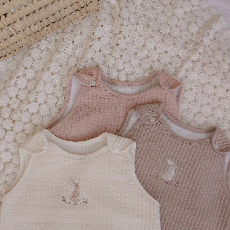 Korean cute rabbit embroidery pattern pure cotton warm sleeping bag•Rabbit Sleeping Vest• - เสื้อโค้ด - ผ้าฝ้าย/ผ้าลินิน 