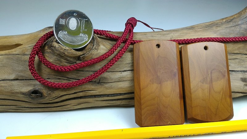 台湾イチイの木のペンダントのカップルペンダント（B） - ネックレス - 木製 