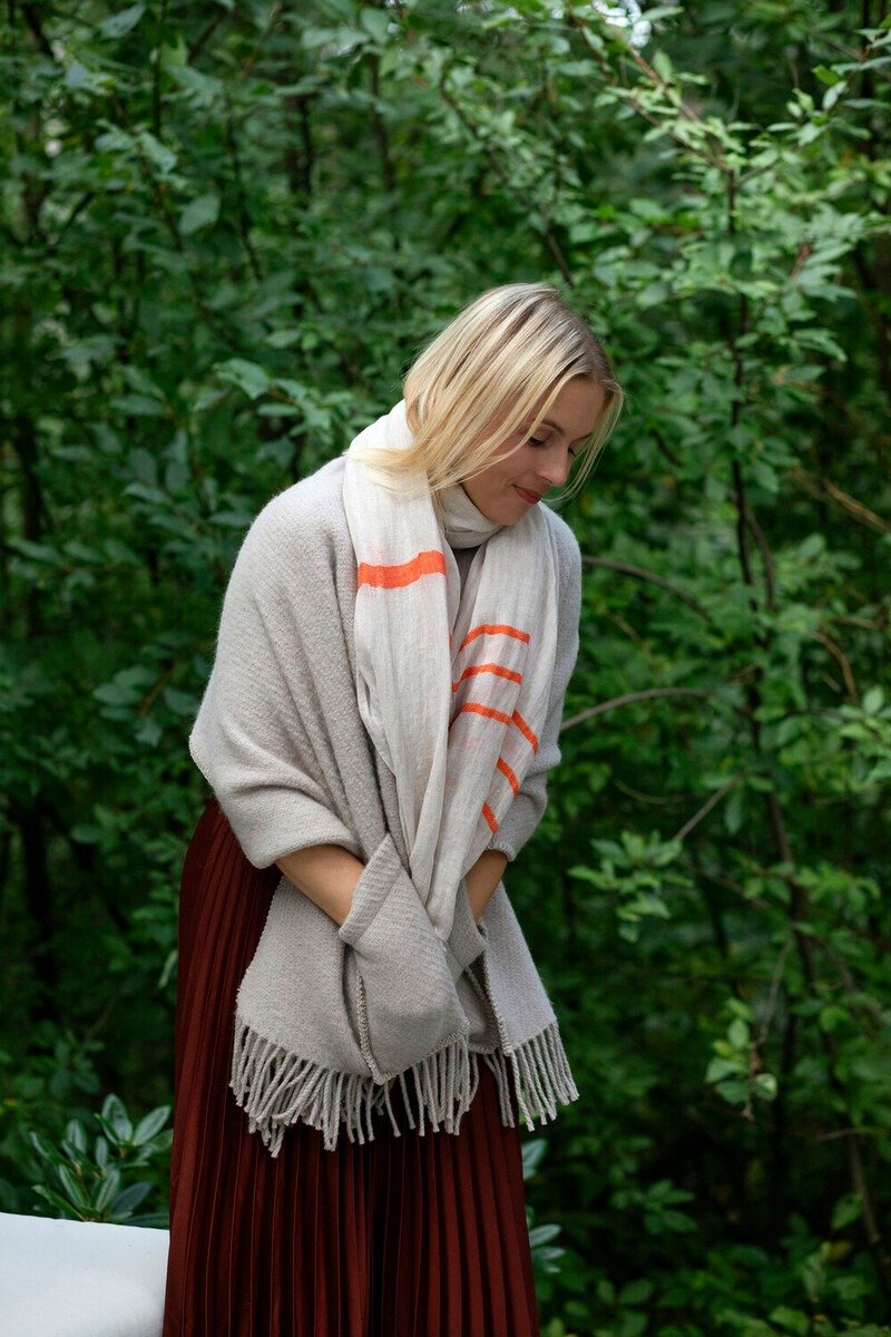 USVA thin linen scarf (warm orange stripes) - ผ้าพันคอถัก - ผ้าฝ้าย/ผ้าลินิน สีส้ม