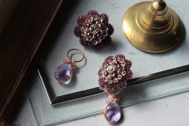 大人可愛いパープルのお花イヤリングー2wayー - 耳環/耳夾 - 其他材質 紫色