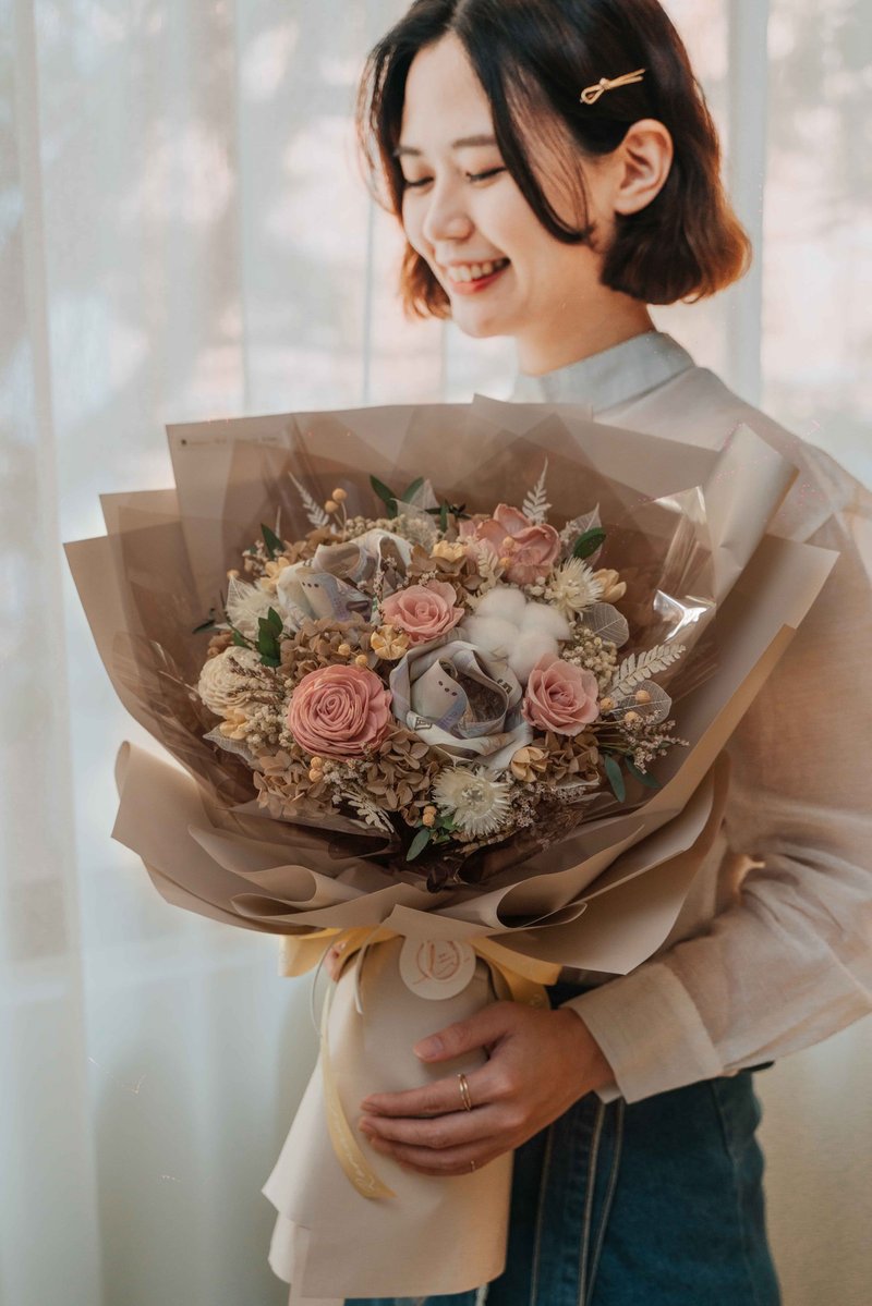 鈔票花束 紅包 母親節花束 可訂製 永生花 永生玫瑰花 求婚花束 - 乾燥花/永生花 - 植物．花 咖啡色