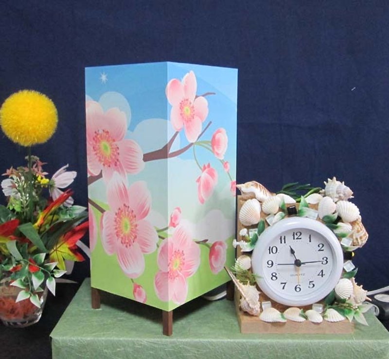 Sakuragaoka / Seashell Clock «Dream Light» Serenity and Healing Revive! ★ Decorative Light Stand - Lighting - Paper Orange