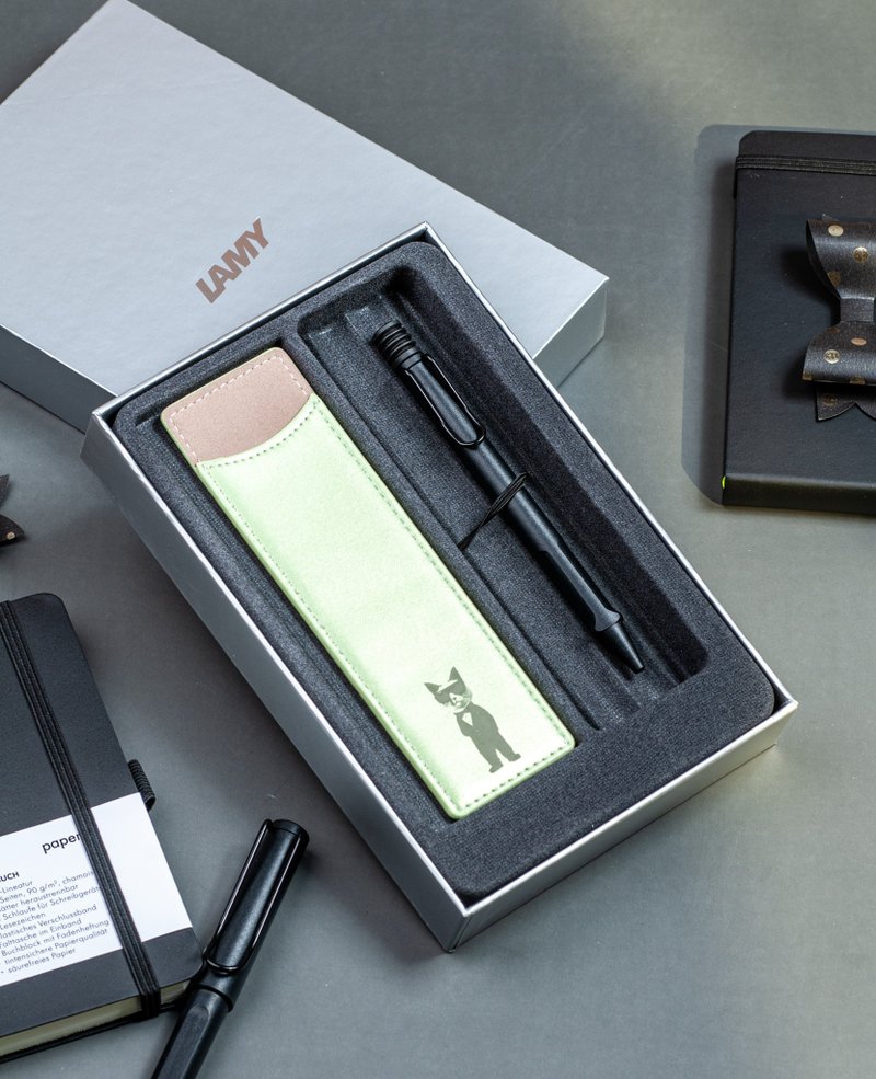 [Ray engraved characters] LAMY ball pen single pen set gift box/SAFARI series-extreme black - ปากกา - พลาสติก สีดำ