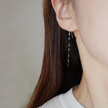 14kgf オニキスドットパターンピアス/ イヤリングクリップ