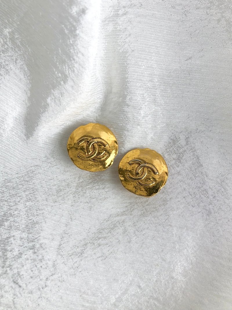 【 日本直送　名牌中古包 】CHANEL シャネル イヤリング ゴールド ココマーク ラウンド vintage ヴィンテージ オールド b2jxtv - 耳環/耳夾/耳骨夾 - 其他材質 金色