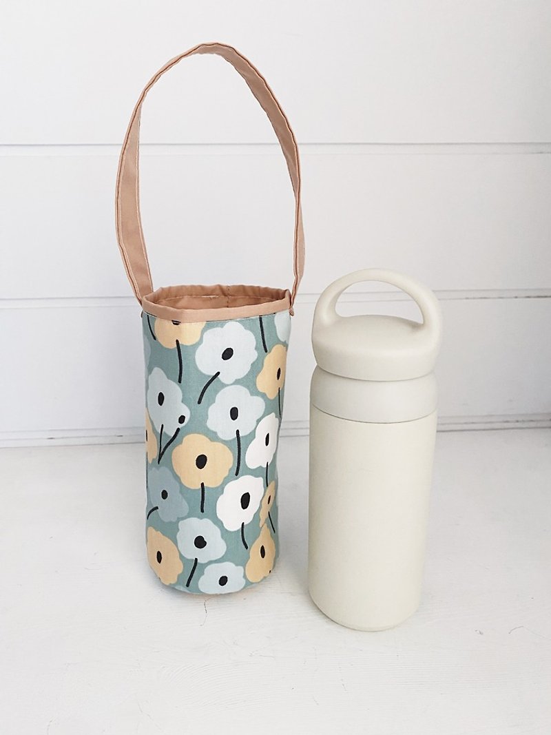 hairmo green marshmallow flower drink tote bag - cloth (ice dam cup / hand shake / thermos / elephant cup) - Beverage Holders & Bags - Cotton & Hemp Green