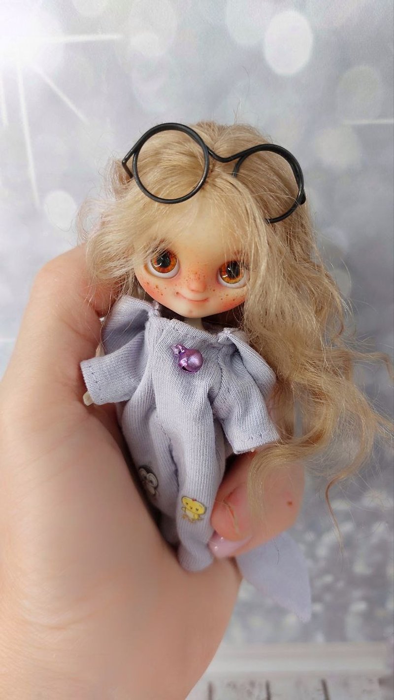 Doll/OOAK Petite doll/miniature doll with red hair,Funny doll.Little Blythe. - ของเล่นเด็ก - พลาสติก สีนำ้ตาล