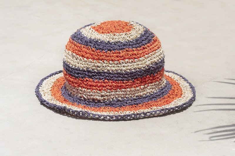 限定版手織りコットンリネンキャップ/ニットキャップ/帽子/バイザー/帽子/手編みキャップ-トロピカルフルーツオレンジとブルーベリーカラーのカラフルなストライプ（小さなつば） - 帽子 - コットン・麻 多色