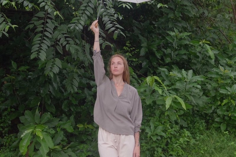 V neck Top | Cotton  | Natural Plant Dyed - 男襯衫/休閒襯衫 - 棉．麻 灰色