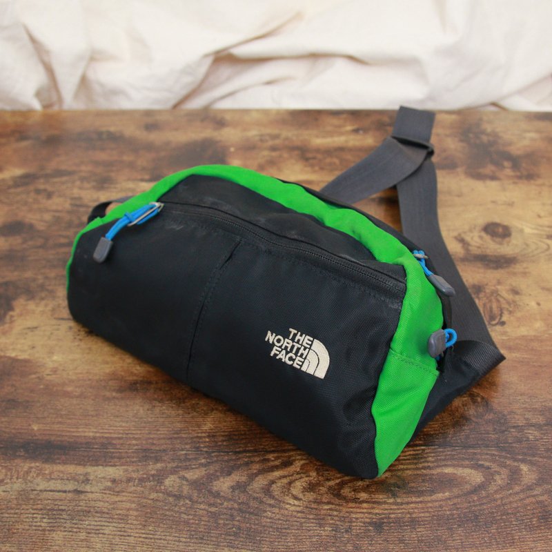 Back to Green:: 經典腰包 THE NORTH FACE B-03 vintage bag - 側背包/斜背包 - 棉．麻 