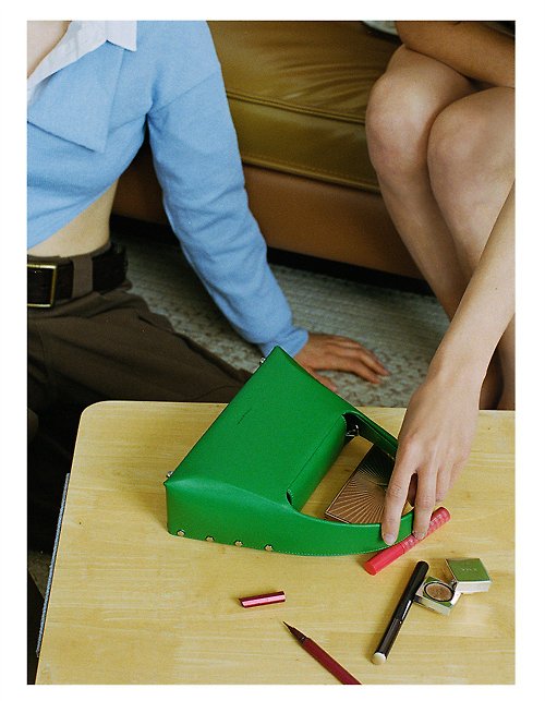 KUNOGIGI by WARM STUDIO 多色 綠色 大號幸運煙盒 一體成型造型小包 肩背斜挎包 KUNOGIGI