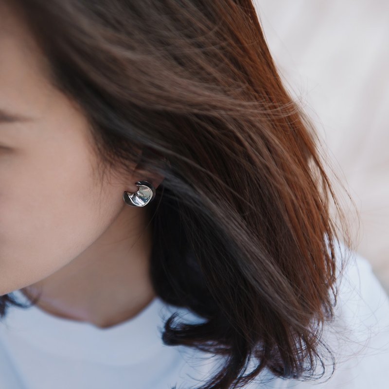 Small Universe - Sterling Silver Earrings - ต่างหู - เงินแท้ สีเงิน
