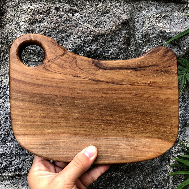 Natural natural shaped log tray / plate / bread tray / chopping board - ถาดเสิร์ฟ - ไม้ สีนำ้ตาล