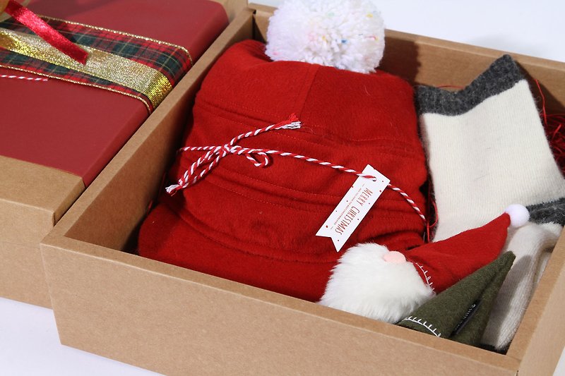 Flying cap Christmas gift box - หมวก - ขนแกะ สีแดง