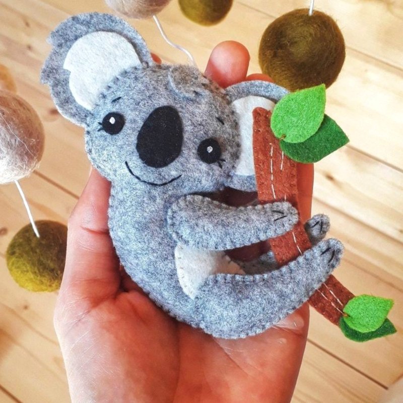 Cute koala figurine, Felt mini koala animal hanging ornament - Stuffed Dolls & Figurines - Polyester Gray