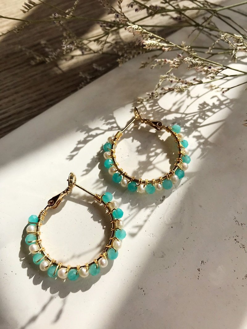 Tianhe stone pearl natural stone earrings circle earrings - Earrings & Clip-ons - Crystal 
