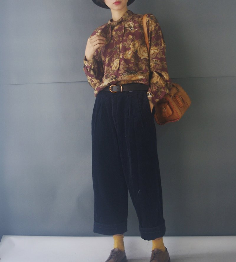 Treasure Hunting Vintage - 鸳鸯 水 水 Vintage Floral Bandage Tying - Women's Shirts - Polyester Brown