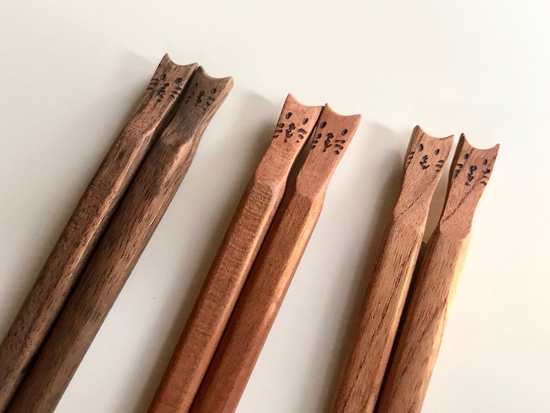 Made to order cat chopsticks - Chopsticks - Wood Brown
