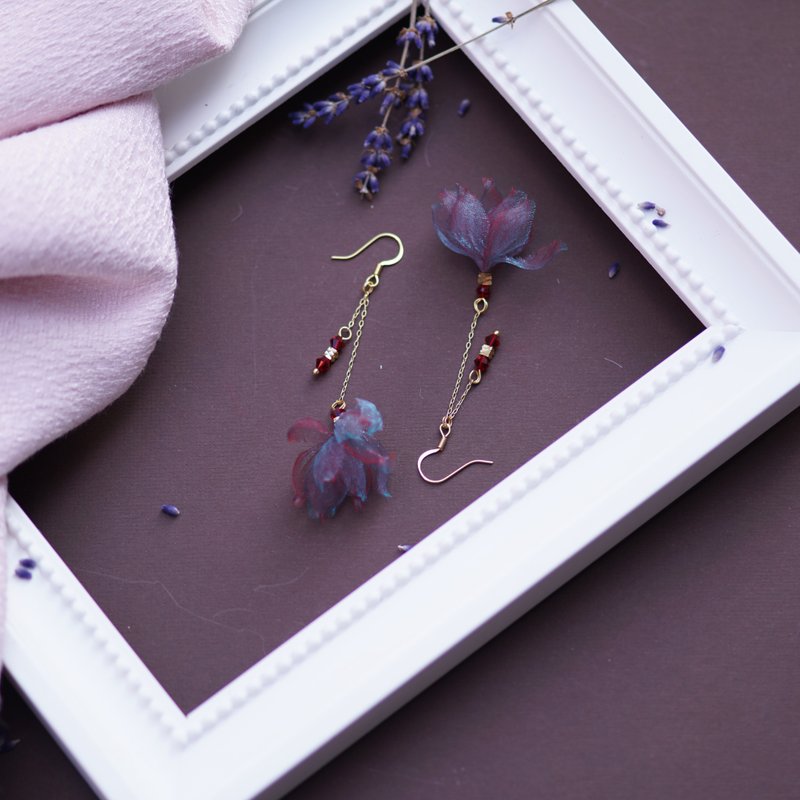 Persephone 冥后神秘雙色紗水晶雙鍊耳環 - 耳環/耳夾/耳骨夾 - 其他材質 紫色