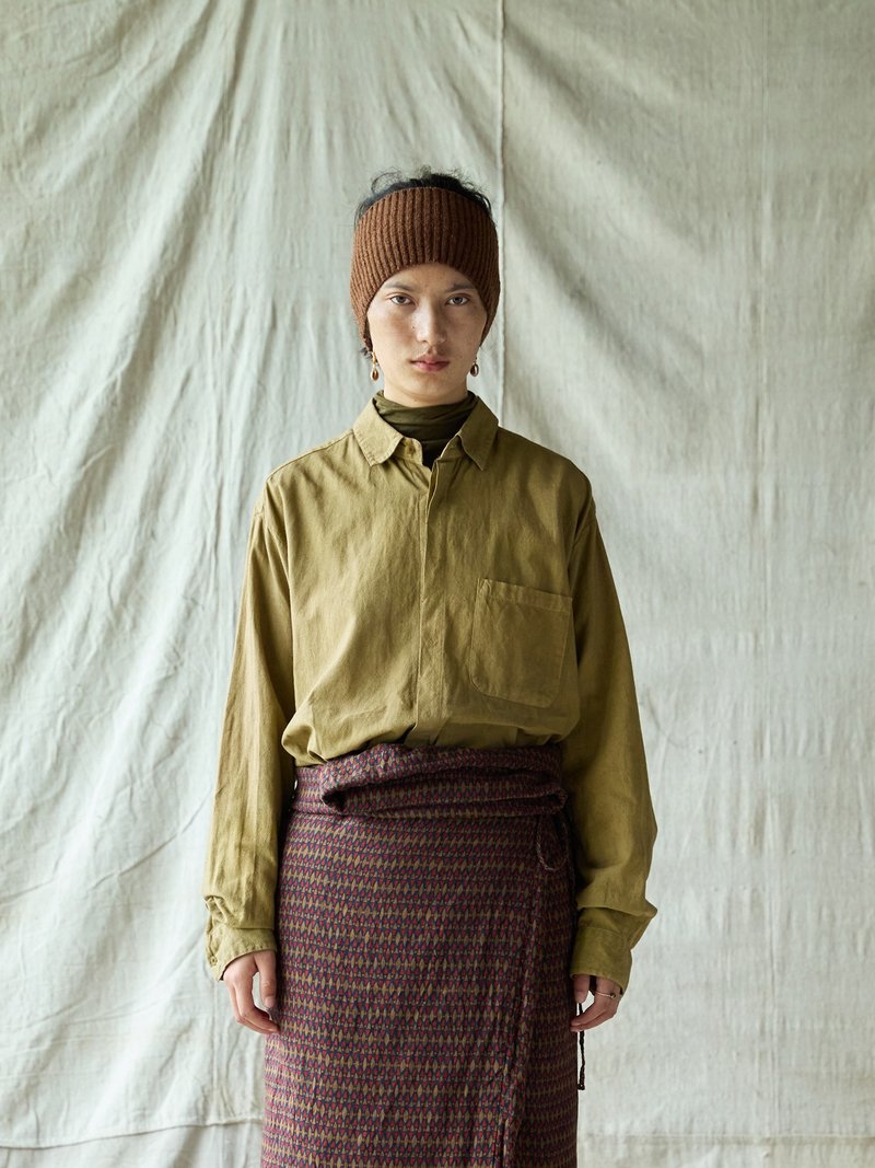 日系復古 / 極簡休閒襯衫 / 棉麻 - 女襯衫 - 其他材質 多色