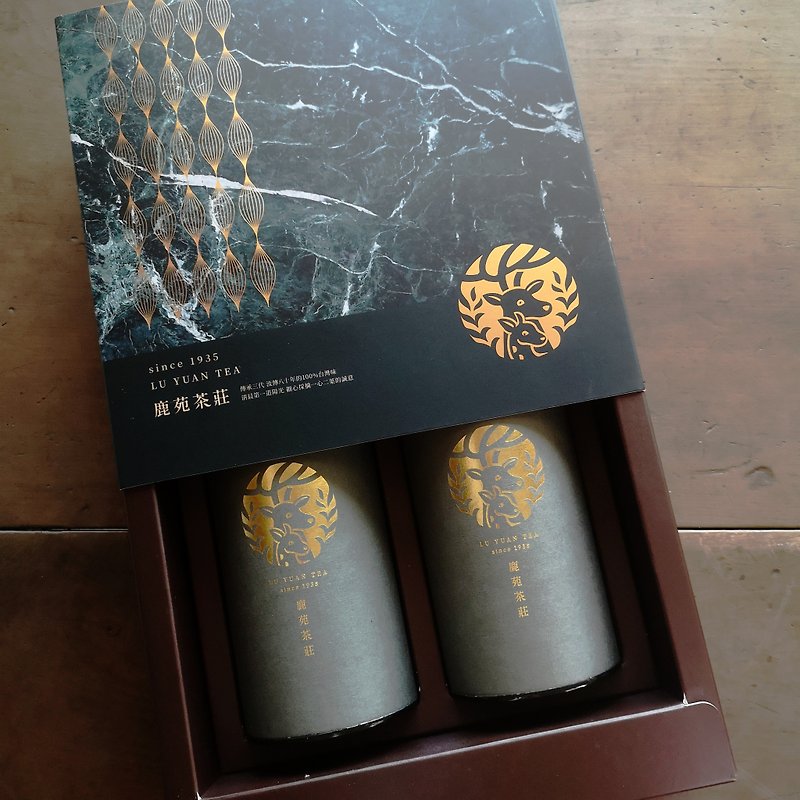 Taiwan High Mountain Tea Group [Excellent Gift]-Handpicked Lishan/Alishan Oolong_Jade Gift Box - Tea - Other Materials 
