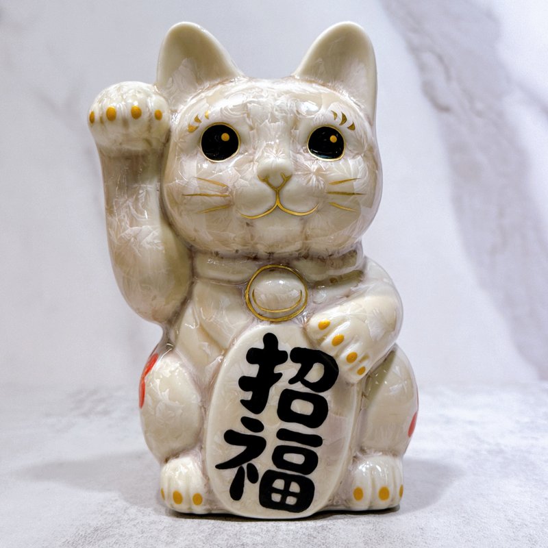 Japanese Kiyomizu-yaki Lucky Cat | Flower Crystal, Apricot, Resting Flower - Items for Display - Porcelain Khaki