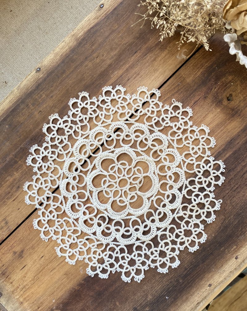 [Good Day Fetish] German vintage antique hand-woven lace 012 atmospheric home decoration - ผ้ารองโต๊ะ/ของตกแต่ง - วัสดุอื่นๆ ขาว