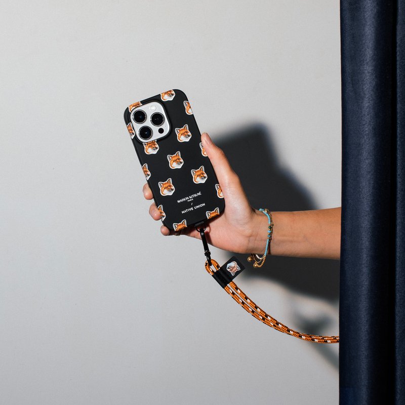 Maison Kitsuné 聯名All Over Fox Head系列- iPhone 15 Pro手機 - 手機殼/手機套 - 矽膠 黑色