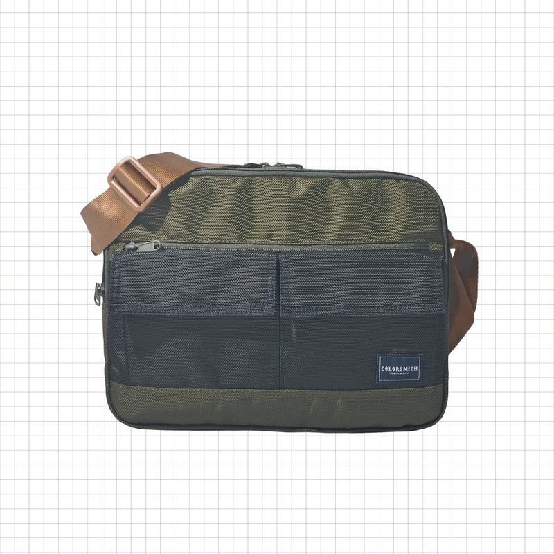 CR2 double-layer side backpack (large) CR2-1074-OG-L [Taiwanese original bag brand] - Messenger Bags & Sling Bags - Nylon Green