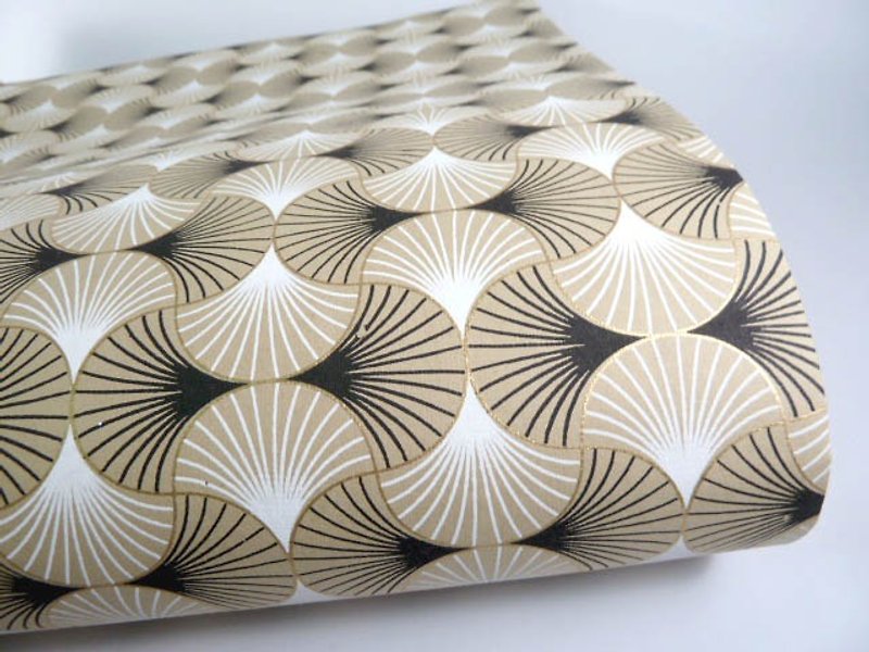 Shizen regular geometric hand-wrapped paper - วัสดุห่อของขวัญ - กระดาษ สีทอง