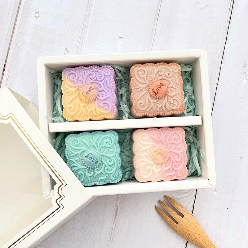 [Green Handmade] Mid-Autumn Festival Gift Box | Double Gift Box | Mooncake Soap | Gift Giving | Handmade Soap - Soap - Other Materials 