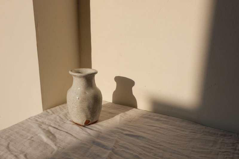 Small bottle with gray dots in hand - Teapots & Teacups - Pottery White