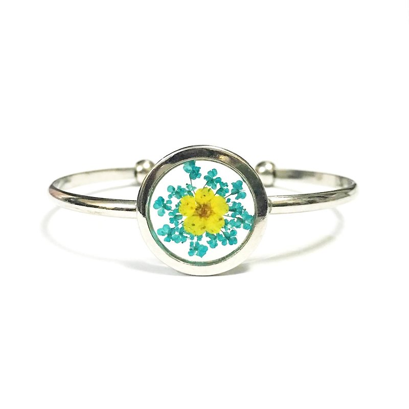 Silver pressed flower bangle - Bracelets - Other Metals Yellow