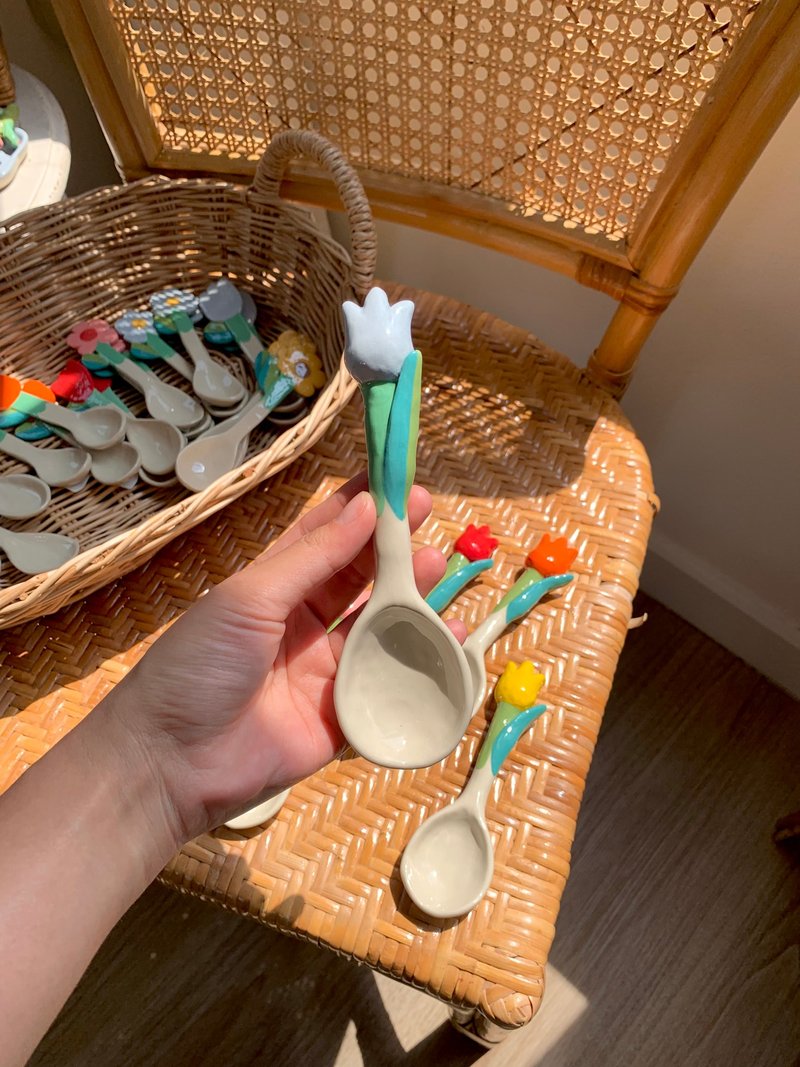 スープスプーンチューリップ - その他 - 陶器 多色